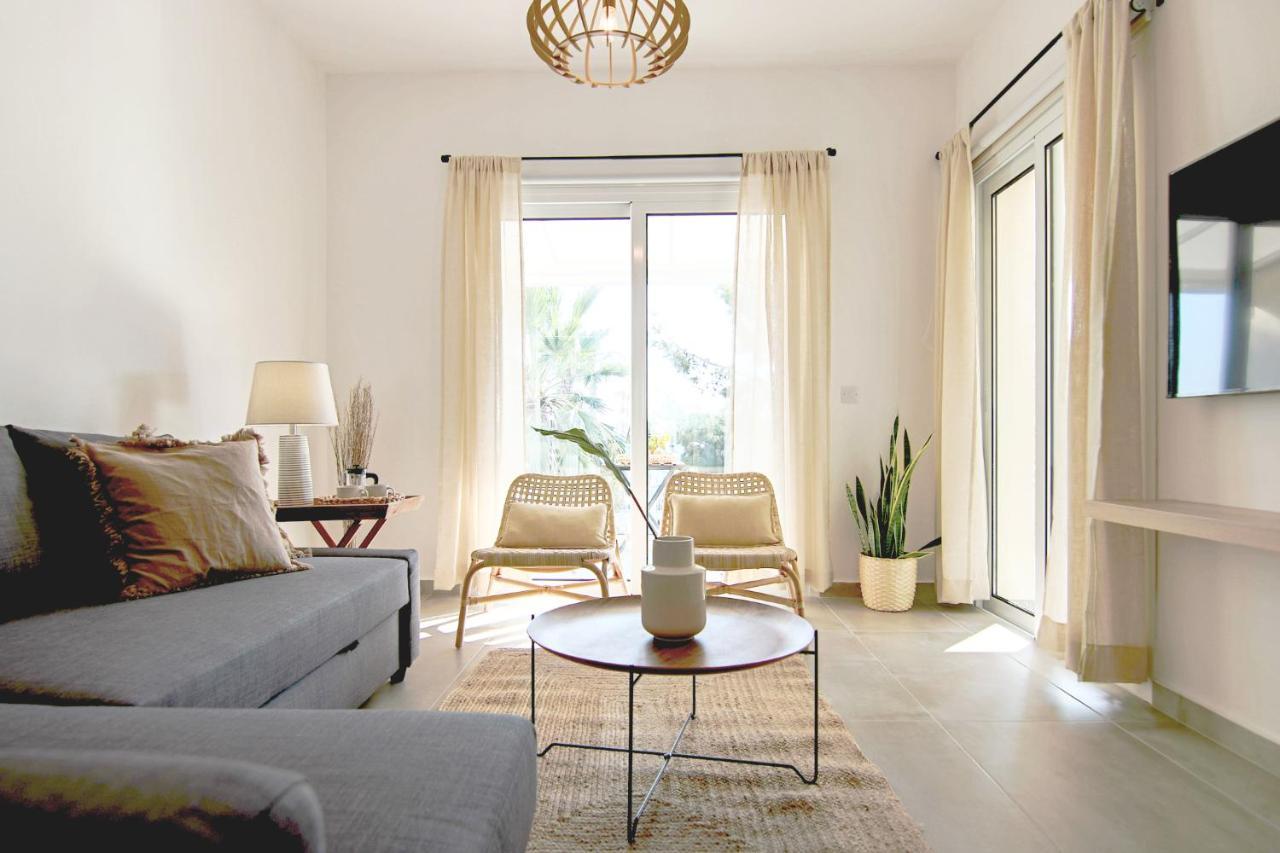 Апартаменти Phaedrus Living Seaview Luxury Flat Limnaria 153 Пафос Екстер'єр фото